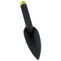 Cazzuola da giardino nera con manico verde per piccoli lavori di giardinaggio.