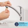 Miscelatore cucina Grohe QuickFix: moneta usata per sostituire facilmente l'aeratore.