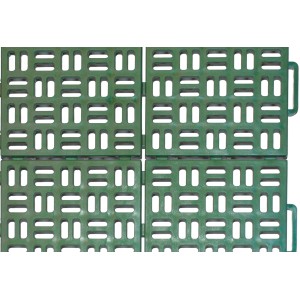 Piastrelle da esterno verdi t.b.t., ideali per terrazzi e balconi.