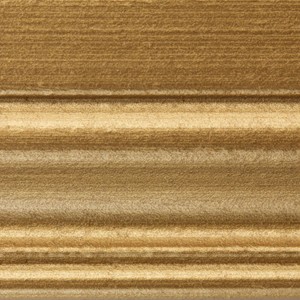 Primo piano: Smalto per legno color oro per interni.