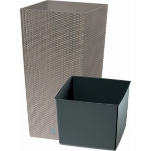 Vaso per piante alto marrone t.b.t. con inserto nero.
