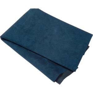 Panno blu piegato t.b.t. per la cura dell'auto.