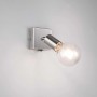 Faretto t.b.t. moderno, color argento, per montaggio a parete. Ideale come illuminazione d'accento.