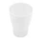 Tazza bianca per attrezzatura da campeggio.