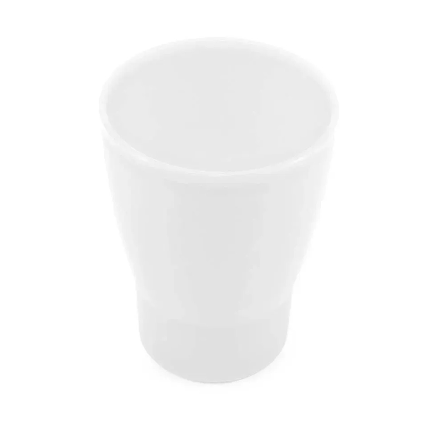 Tazza bianca per attrezzatura da campeggio.