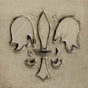 Giglio in rilievo per design di pittura fai-da-te.