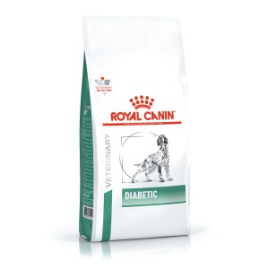 Royal Canin Diabetic cibo secco per cani in sacco bianco con illustrazione di cane.