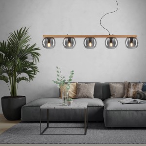 Lampada a sospensione moderna con cinque paralumi in vetro grigio e dettagli in legno. Ideale come Sospensioni.