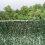 Tappeto di foglie verdi t.b.t. come schermo per la privacy e decorazione in giardino.