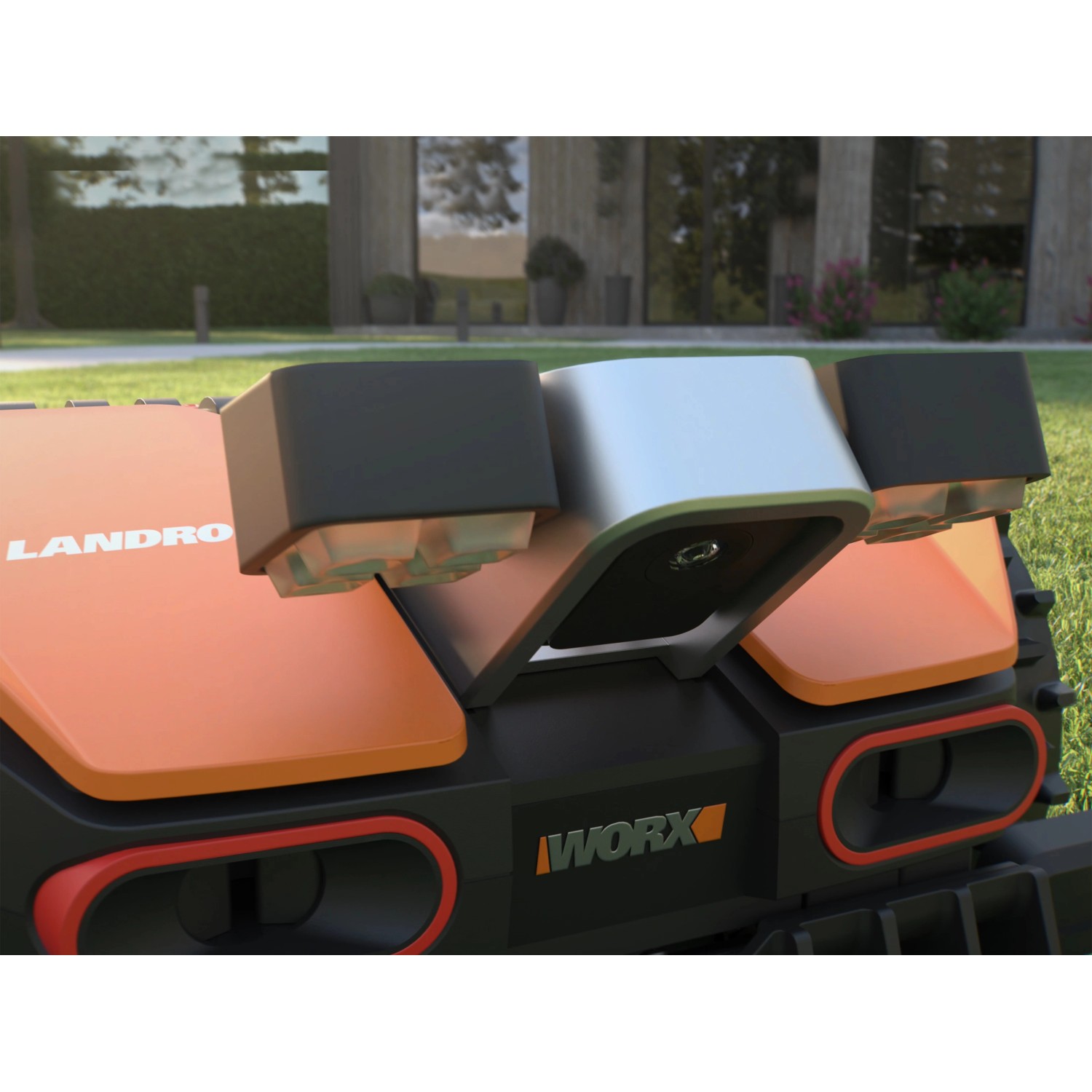 Faro LED Worx Fiatlux per robot rasaerba Landroid Vision, primo piano.