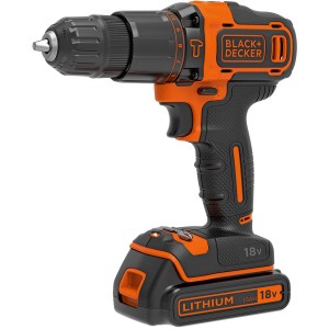 Trapano avvitatore a percussione Black+Decker BDCHD18K con batteria e custodia.