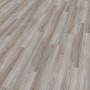 Pavimento laminato Comfort Quercia Antico Grigio 7 mm posato con struttura in legno.