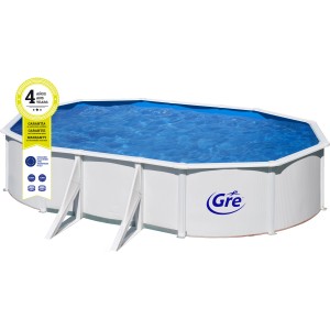 Piscina fuori terra ovale Gre Fidji in acciaio bianco, 610x375x120 cm, con acqua blu.