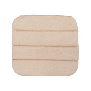 Fodera beige per cuscino da esterno con cuciture trapuntate per mobili da giardino.