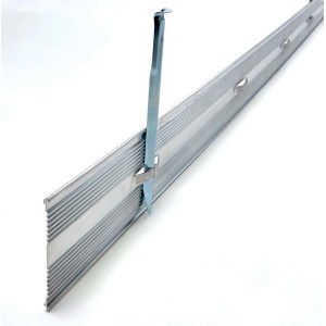 Profilo metallico per recinzioni da giardino con staffa, adatto alla categoria Recinzioni giardino.