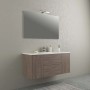 Moderno set di mobili da bagno: mobile lavabo effetto legno con specchio e illuminazione.