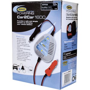 RING Car2Car 1600 caricabatterie per veicoli fino a 1.6L. Pratico e sicuro.