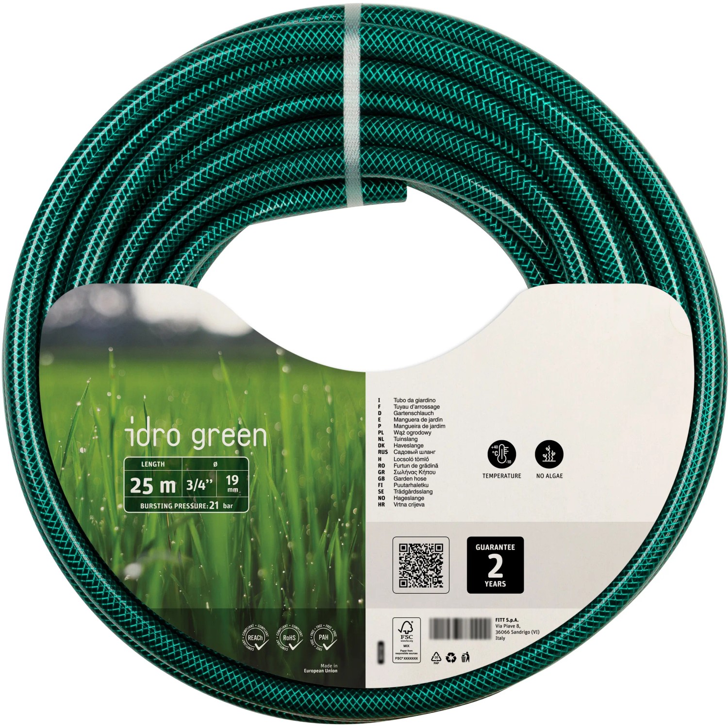 Tubo per irrigazione t.b.t. verde arrotolato con etichetta.
