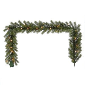 Ghirlanda natalizia decorativa con luci per un Natale festoso.