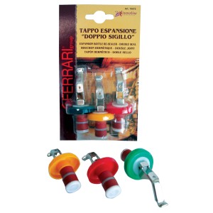 Tappi per bottiglie assortiti a colori per vino e altre bevande.