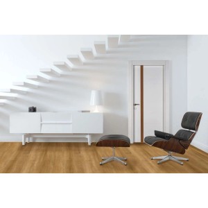 Pavimento vinilico t.b.t. posato in un ambiente domestico con mobili.