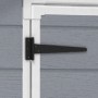 Dettaglio: cerniera a T nera sulla casetta da giardino Keter Manor 65DD grigio-bianca.