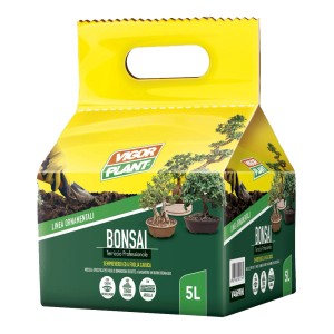 Sacco giallo di terriccio per bonsai Vigorplant (5L) con illustrazione di bonsai.