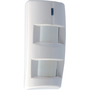 Primo piano di un rilevatore di movimento bianco per sistema di allarme.