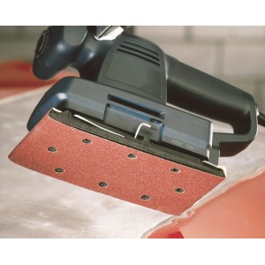 Strisce abrasive LUX K180, 93x230mm per levigatrici orbitali, adatte per legno e metallo.