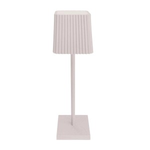 Lampada da esterno bianca t.b.t. con paralume a coste per illuminazione d'atmosfera in giardino.