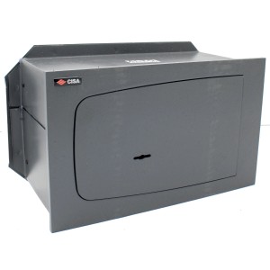 Cassaforte grigia CISA per montaggio a parete. Sicurezza per la tua casa.