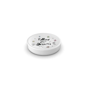 Dispenser sapone bianco con scritta "Follow your dreams".