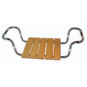 Tavola da bagno con elementi di seduta in legno e telaio in metallo cromato per una maggiore sicurezza in bagno.