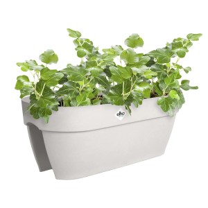 Vaso decorativo grigio t.b.t. con edera, ideale per ringhiere del balcone.