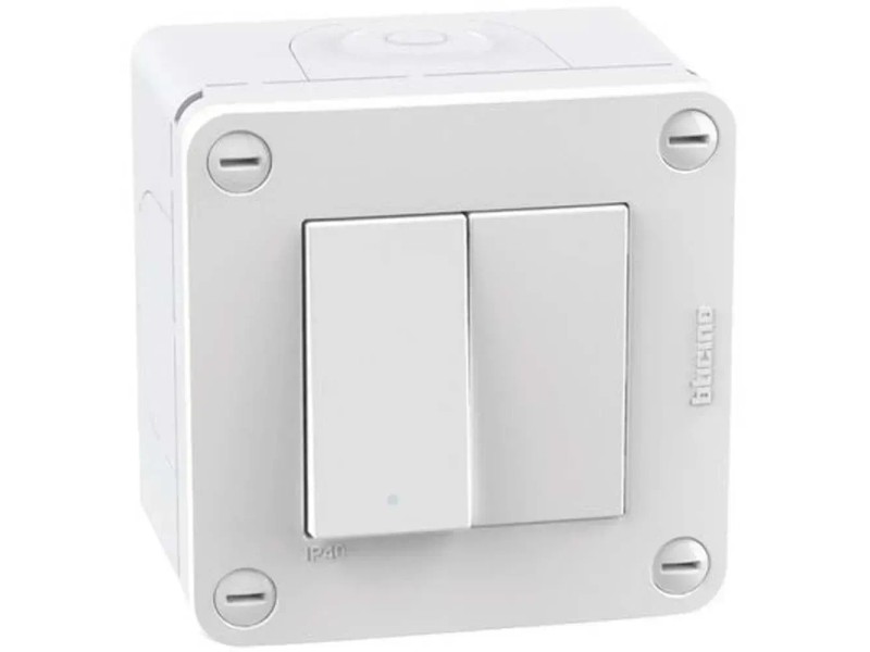 Bticino 28402W1 Matixgo Scatola A Parete 2 Posti-moduli Completo Di 1 Interruttore Con Tasto 2 Moduli Ip40 Colore Bianco - 3