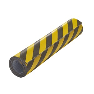 Nastro di segnalazione giallo-nero arrotolato per abbigliamento da lavoro e accessori.