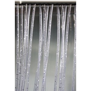 Tenda per porta t.b.t. con fili di plastica trasparente e glitter.