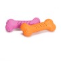 Due t.b.t. giocattoli a forma di osso per cani in arancione e rosa. Giochi da masticare per cani.