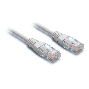 Cavo telefonico bianco con connettori RJ45 per connessioni di rete.