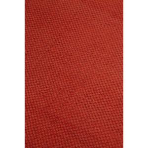 Dettaglio di una stuoia t.b.t. rossa. Struttura e colore ben visibili.