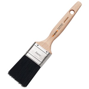 Pennello t.b.t. con manico in legno e setole nere.