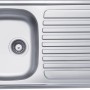 Lavello in acciaio inox con gocciolatoio, ideale per la cucina.