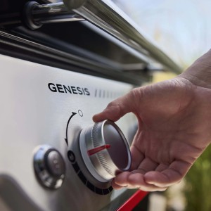 Barbecue a gas Weber Genesis E-415 4 bruciatori nero
