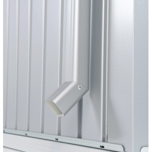 Set di grondaie Biohort grigio quarzo-metallizzato su casetta da giardino, dettaglio.