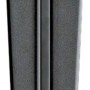 Picchetto nero per sistemi di microirrigazione.