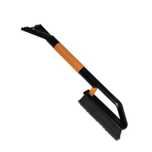 t.b.t. Raschietto per ghiaccio con spazzola, arancio/nero, per la pulizia del parabrezza in inverno.