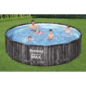 Piscina fuori terra Bestway con famiglia in giardino. Piscina rotonda con effetto legno.