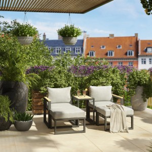 Set lounge Carleton a 5 pezzi antracite con tavolo e sgabelli per giardino o terrazza.