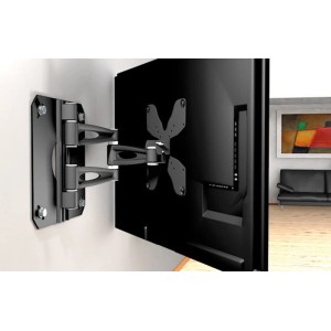 Supporto a parete nero per TV con braccio girevole per un posizionamento flessibile.