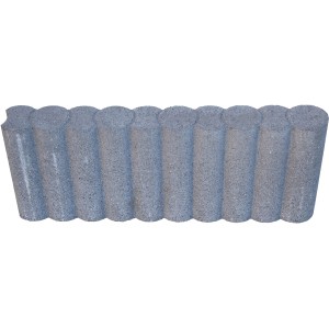 Cordolo grigio t.b.t. con bordi arrotondati per la progettazione del giardino.